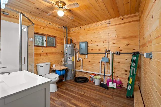 $125,000 | W5065 Bear Paw Road, Amberg, WI 54102