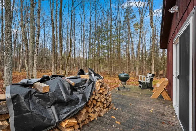 $125,000 | W5065 Bear Paw Road, Amberg, WI 54102