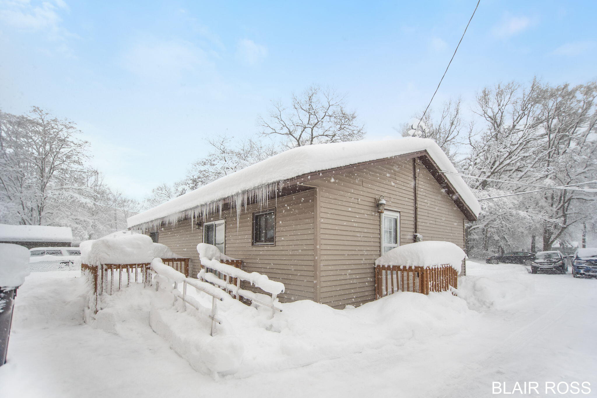 5793 Hall Road Muskegon, MI 49442 - Photo 4 of 24 6-web-or-mls-5793 Hall Rd Muskegon, MI-6