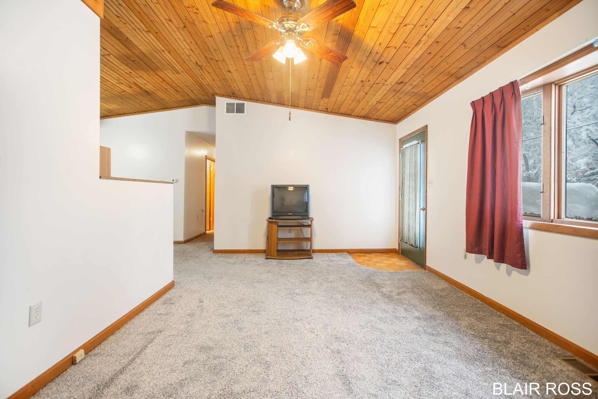5793 Hall Road Muskegon, MI 49442 - Photo 9 of 24 11-web-or-mls-5793 Hall Rd Muskegon, MI-