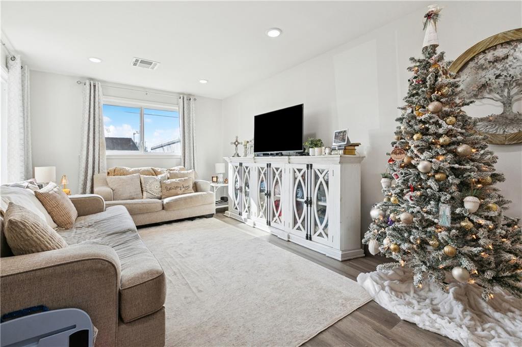 6805 Merle Street Metairie, LA 70003 - Photo 3 of 12