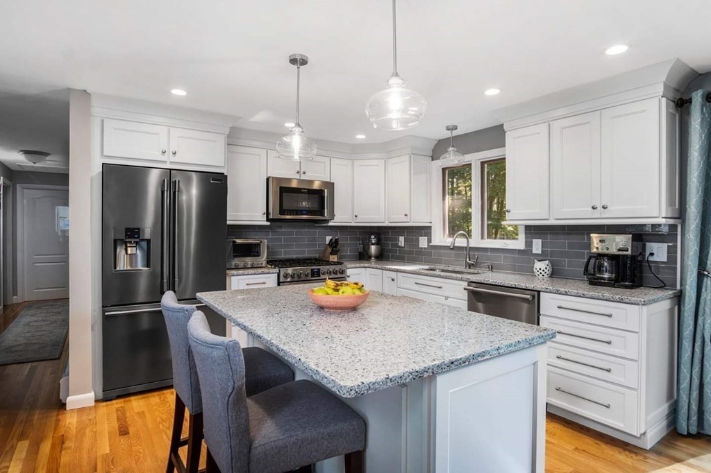 115 Scadding Street Taunton, MA 02780 - Photo 3 of 34 Gallery Image 3