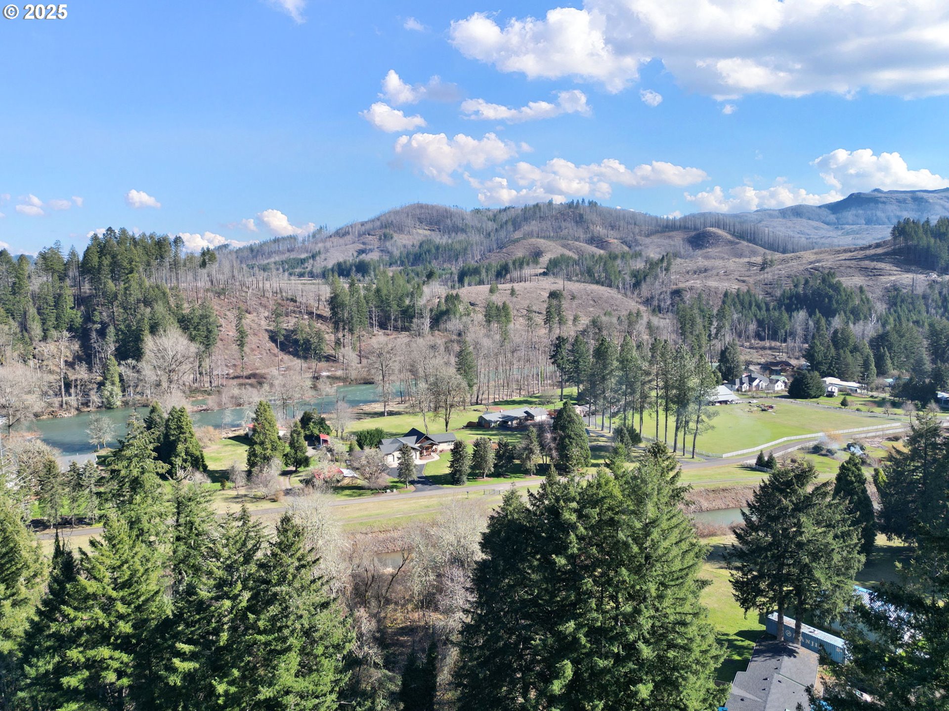 44531 McKenzie Highway Leaburg, OR 97489 - Photo 43 of 48