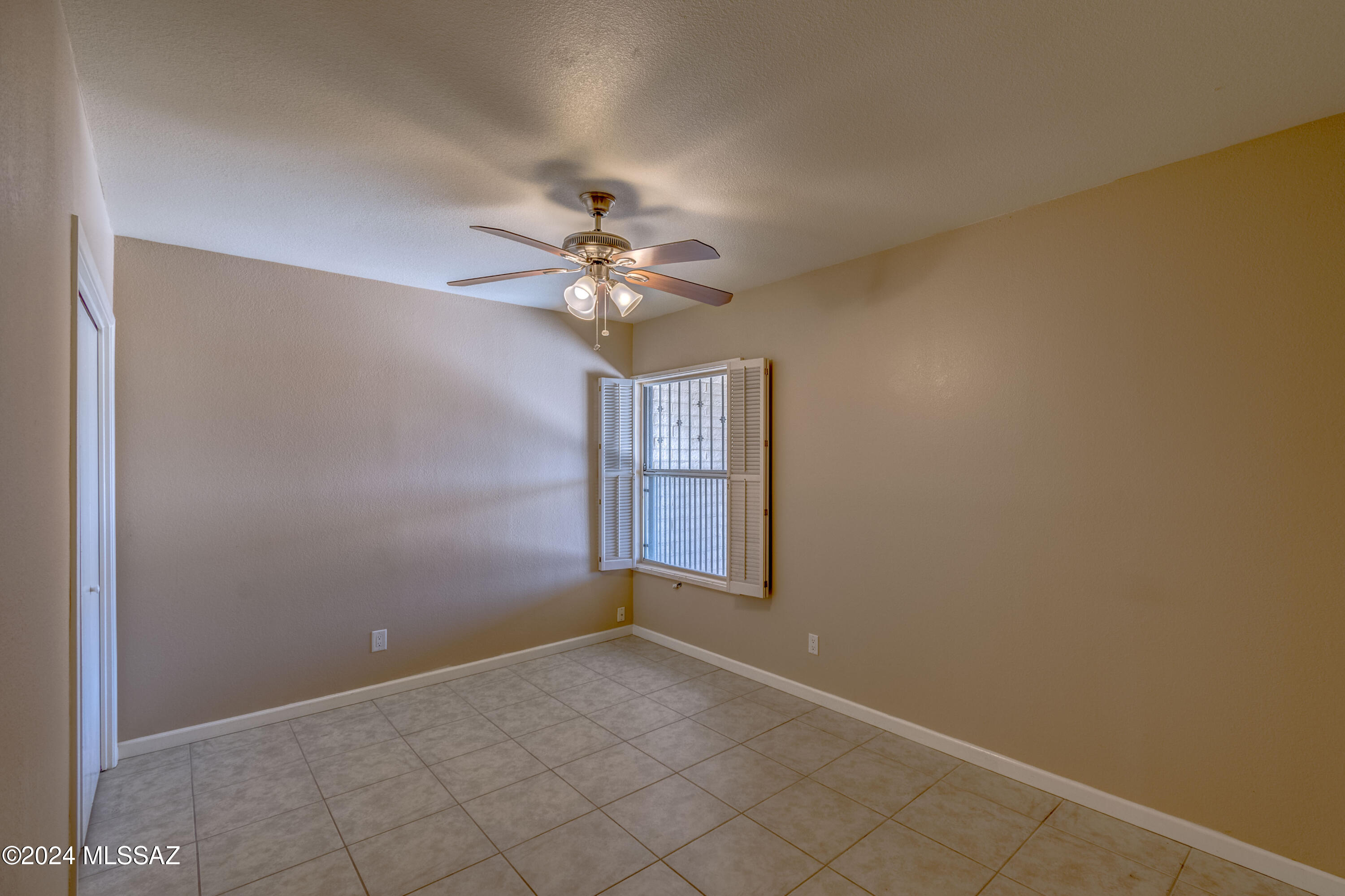 7827 East 4th Street Tucson, AZ 85710 - Photo 16 of 43