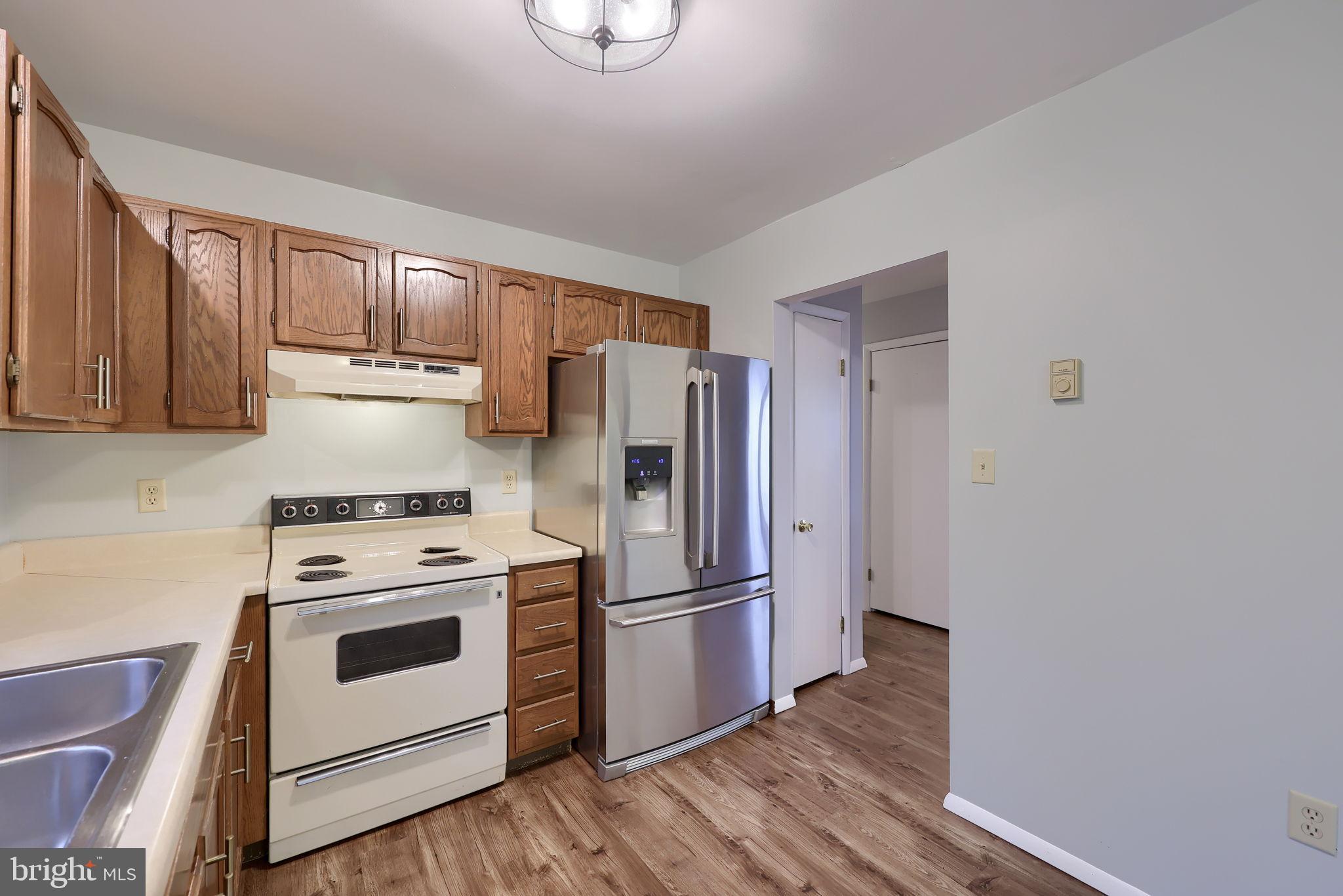 116 Ironmaster Road Lebanon, PA 17042 - Photo 30 of 64 Modern kitchen with sleek appliances.