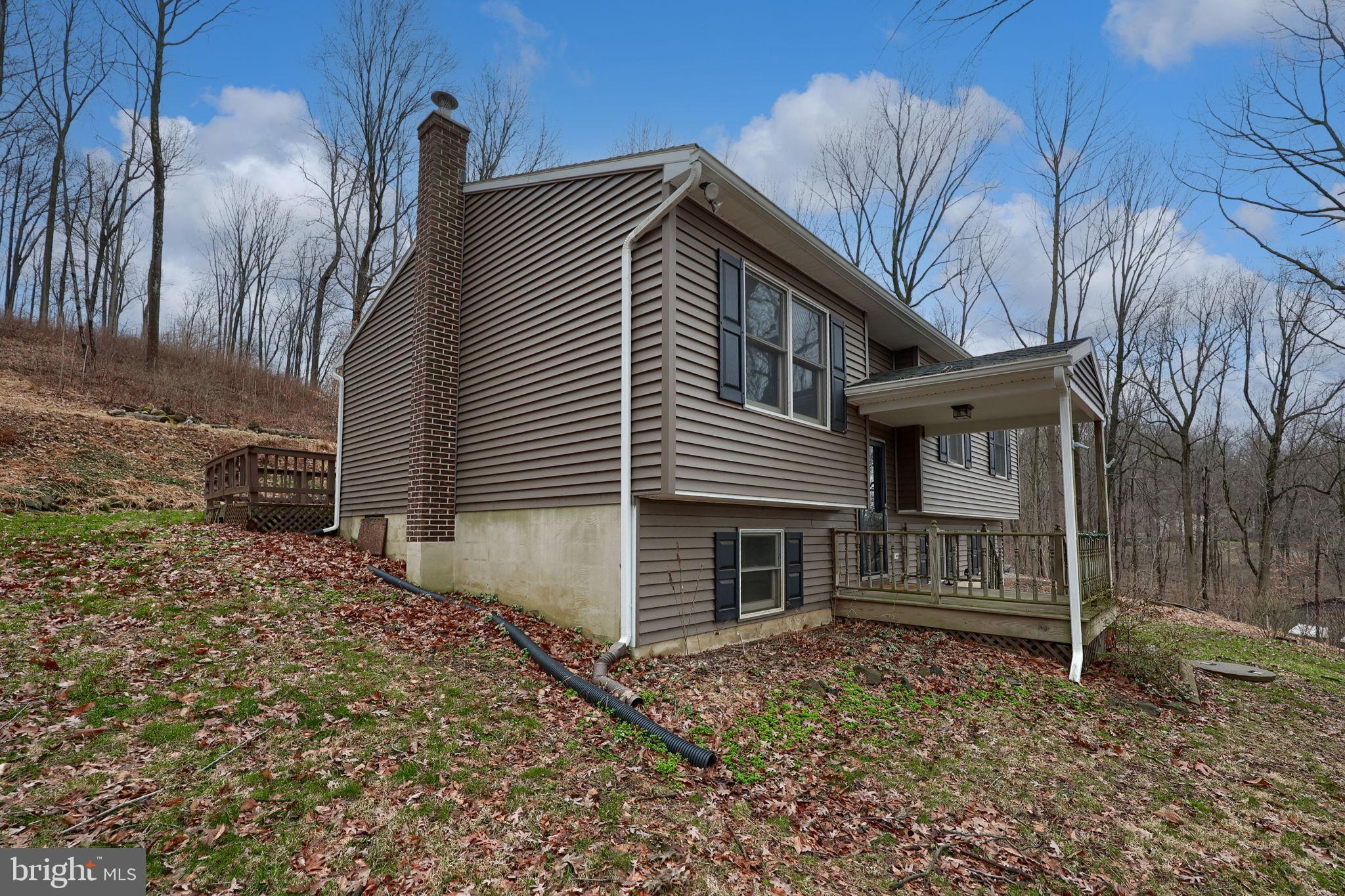 116 Ironmaster Road Lebanon, PA 17042 - Photo 8 of 64 Charming home nestled in serene woodlands.