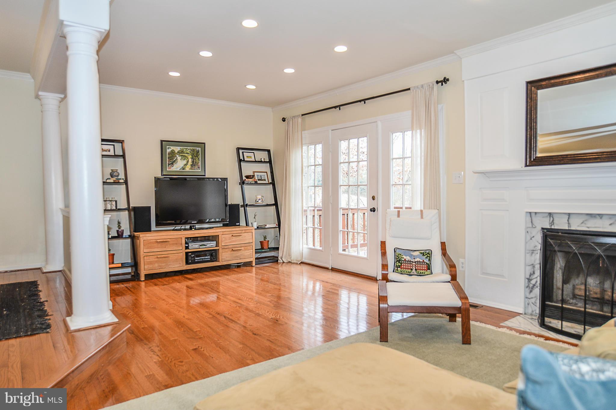 3815 Inverness Road Fairfax, VA 22033 - Photo 12 of 30 Family Room