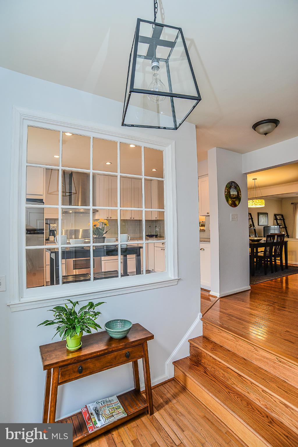 3815 Inverness Road Fairfax, VA 22033 - Photo 3 of 30 Interior (General)