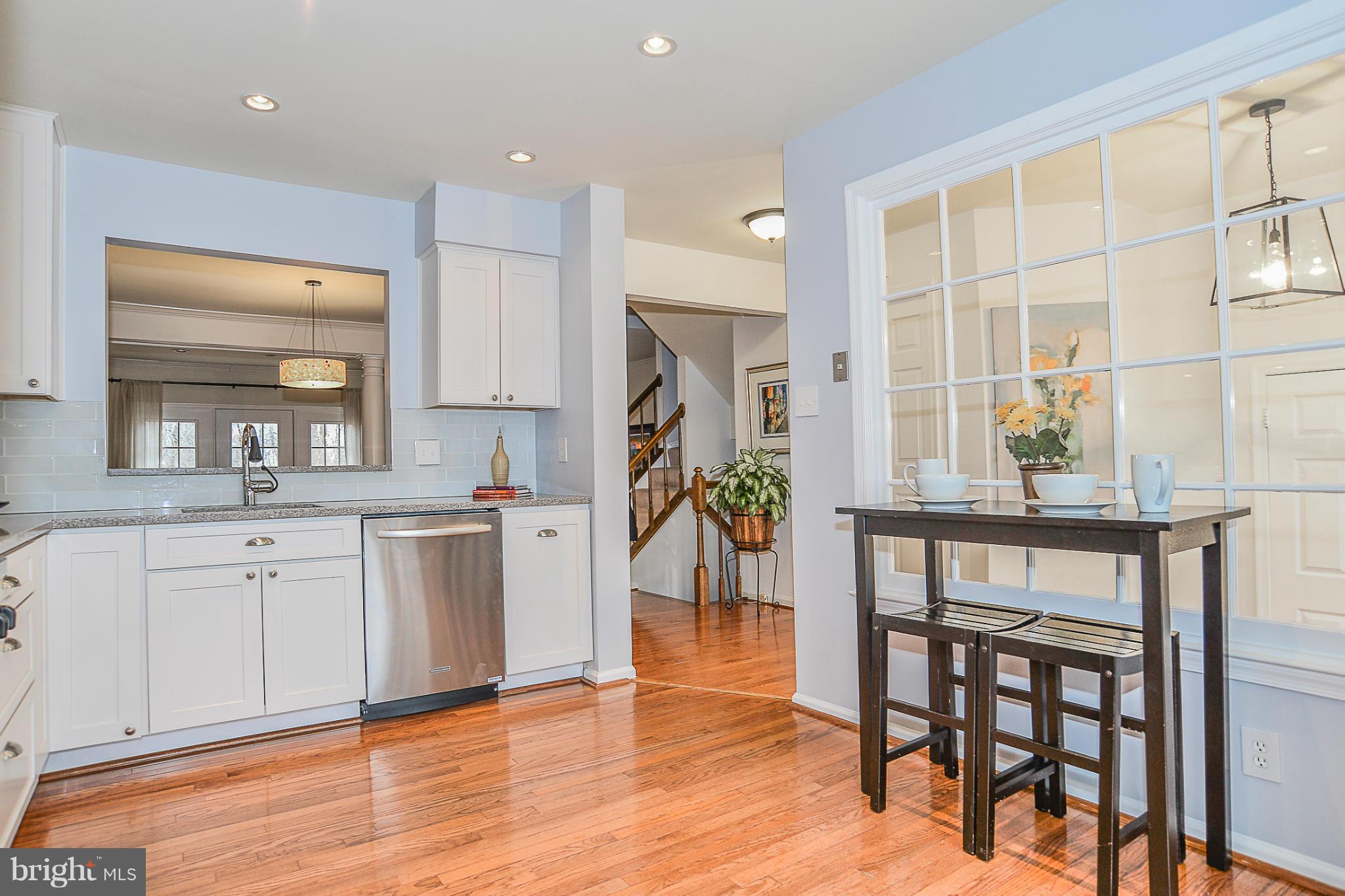 3815 Inverness Road Fairfax, VA 22033 - Photo 6 of 30 Kitchen