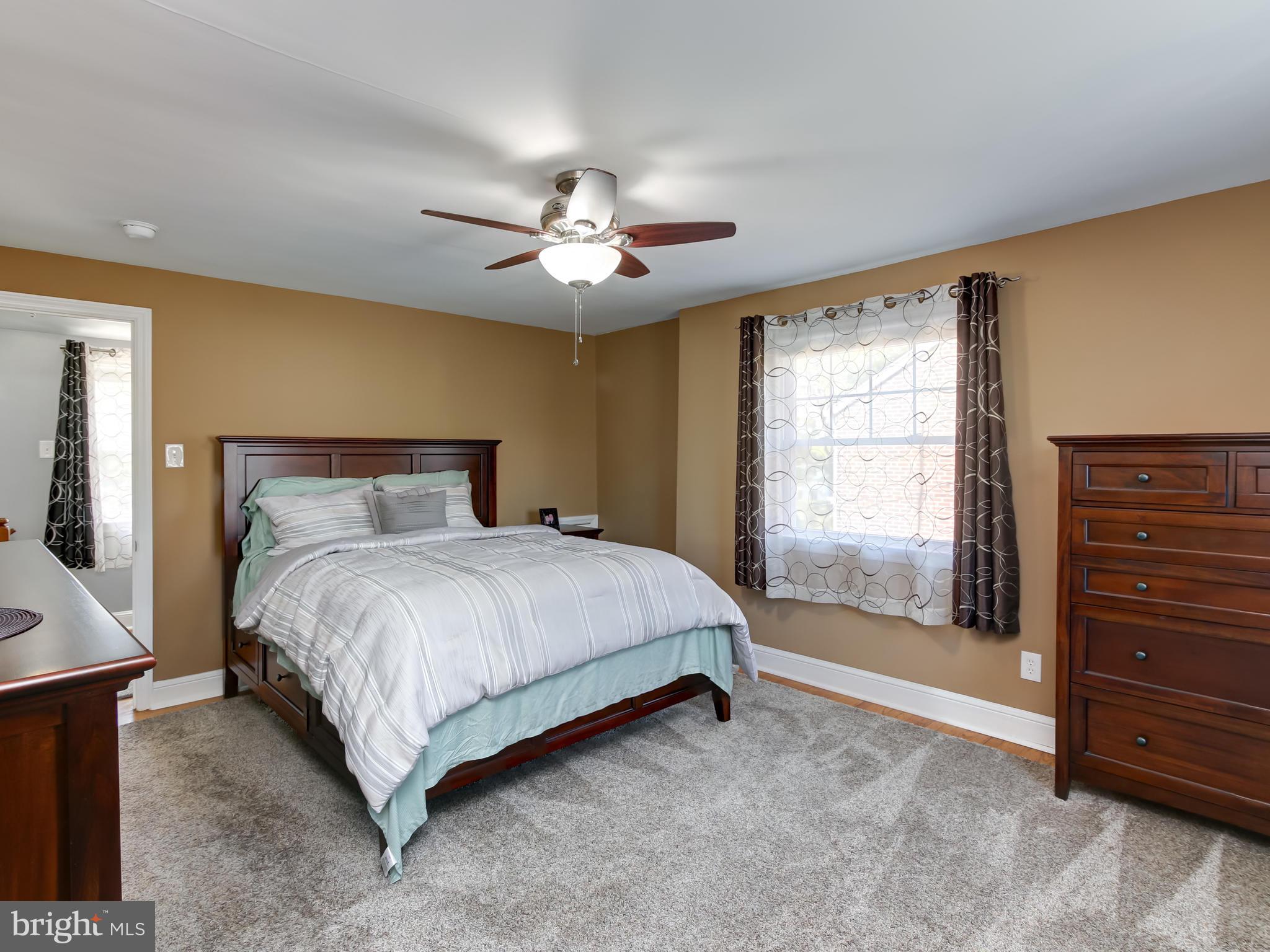 476 Wheatsheaf Road Springfield, PA 19064 - Photo 32 of 38 Main Bedroom