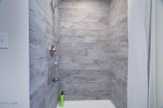 110 Mountain View Road Lackawaxen, PA 18435 - Photo 21 of 42 BATHROOM 1