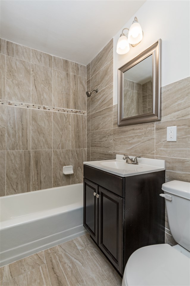 6340 Vicksburg Road Rockford, IL 61107 - Photo 18 of 30 Gallery Image 18