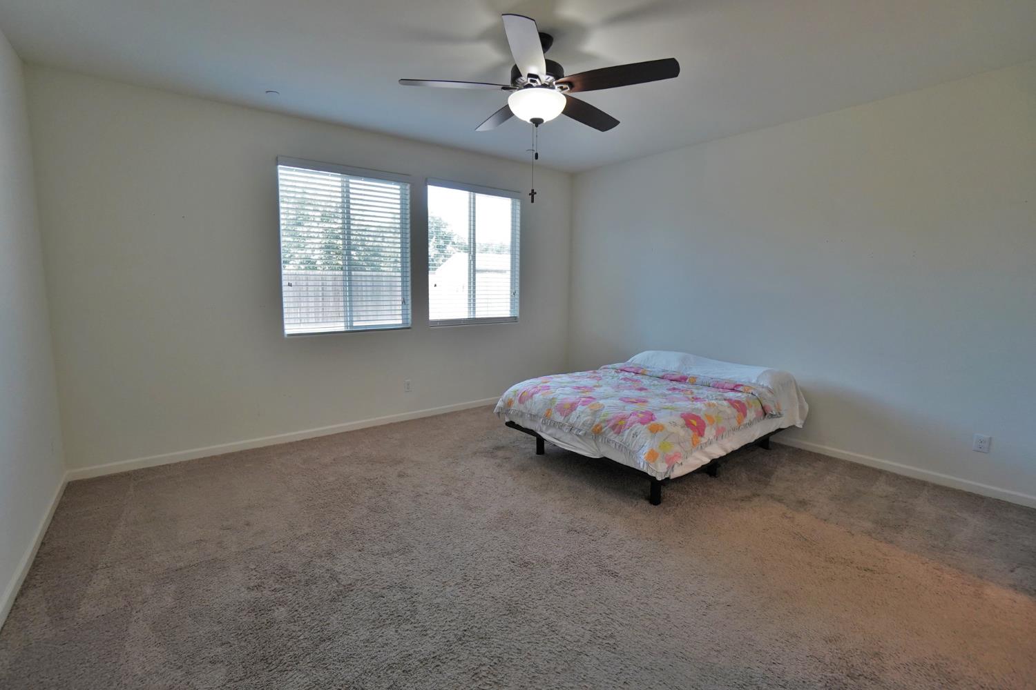 559 Ivory Street Lemoore, CA 93245 - Photo 39 of 59