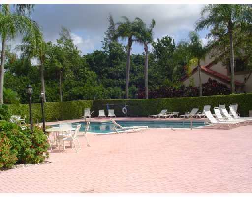 5540 H Coach House Circle, Unit H Boca Raton, FL 33486 - Photo 3 of 16 Additional Photo
