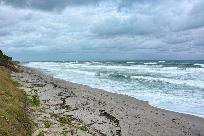19950 South Beach Road, Unit 5N Jupiter, FL 33469 - Photo 42 of 47 19950 Beach Road Jupiter-small-051-Beach
