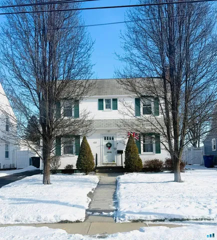 $539,000 | 122 Argyle Avenue, West Hartford, CT 06107