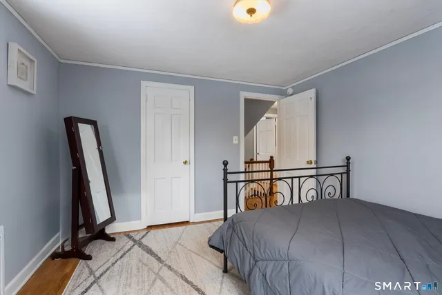 $539,000 | 122 Argyle Avenue, West Hartford, CT 06107