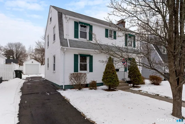 $539,000 | 122 Argyle Avenue, West Hartford, CT 06107