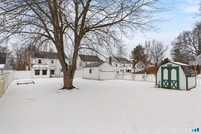 $539,000 | 122 Argyle Avenue, West Hartford, CT 06107