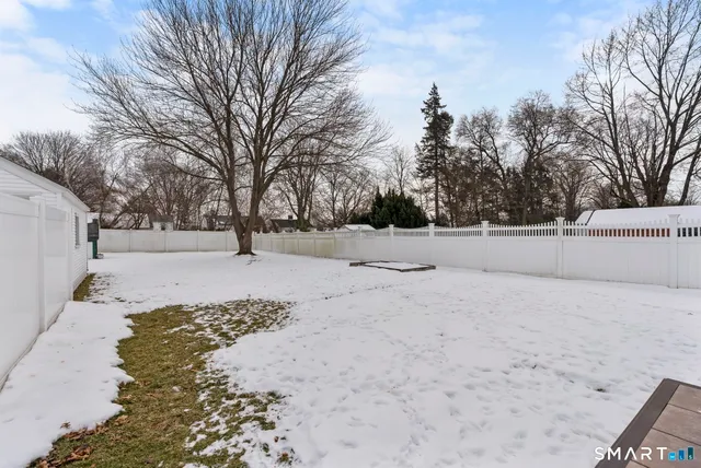 $539,000 | 122 Argyle Avenue, West Hartford, CT 06107