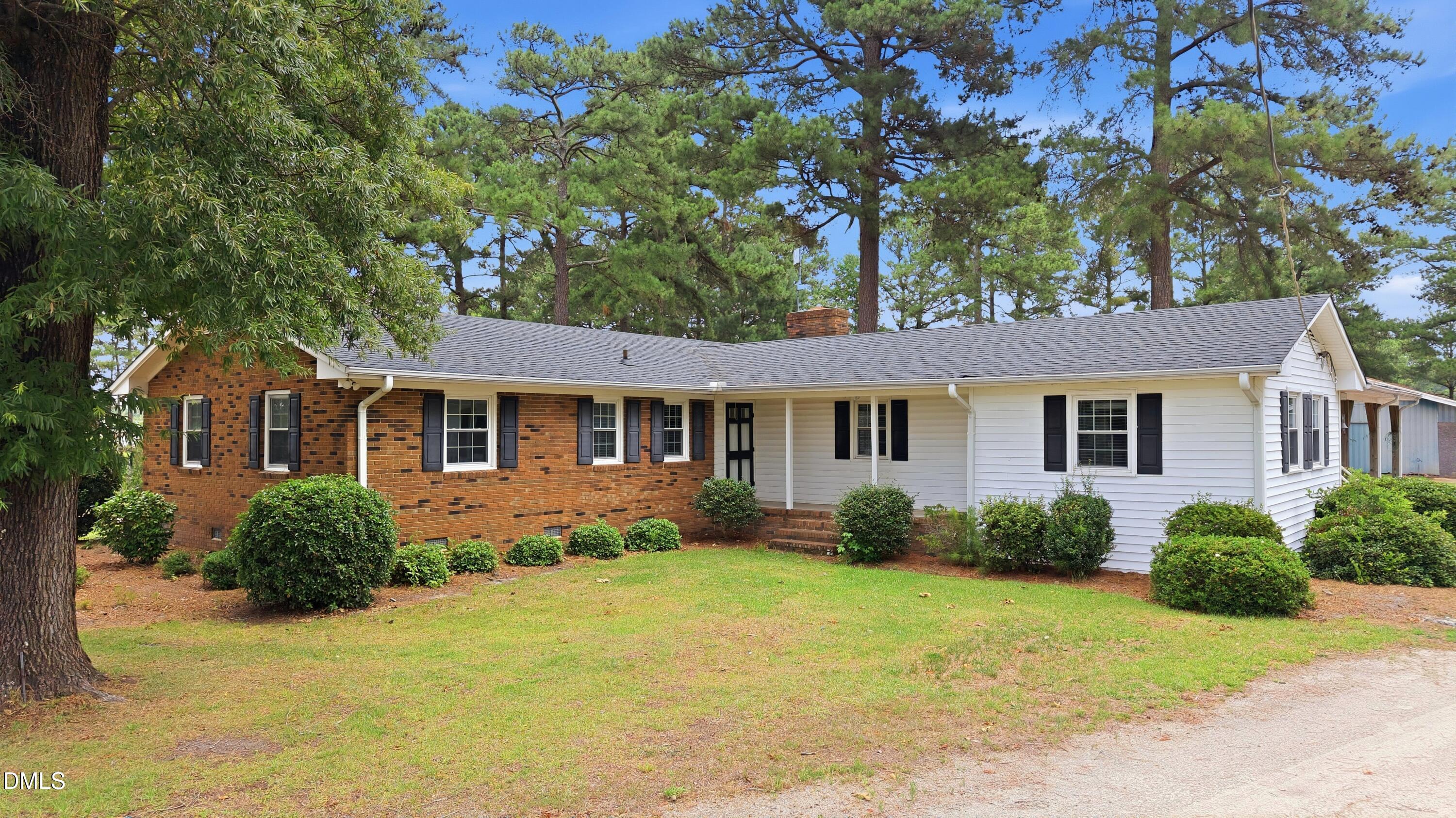 6359 Flowers Road Wilson, NC 27893 - Photo 3 of 54