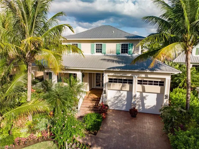 $8,250,000 | 725 West Lake Drive, Naples, FL 34102