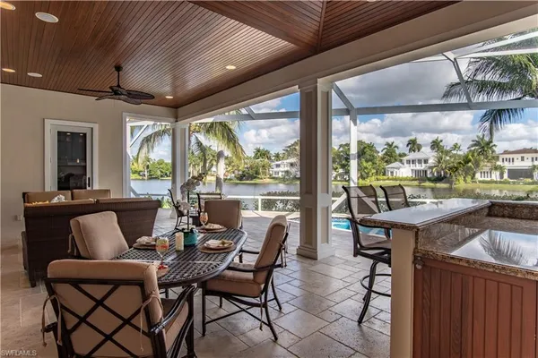 $7,995,000 | 725 West Lake Drive, Naples, FL 34102