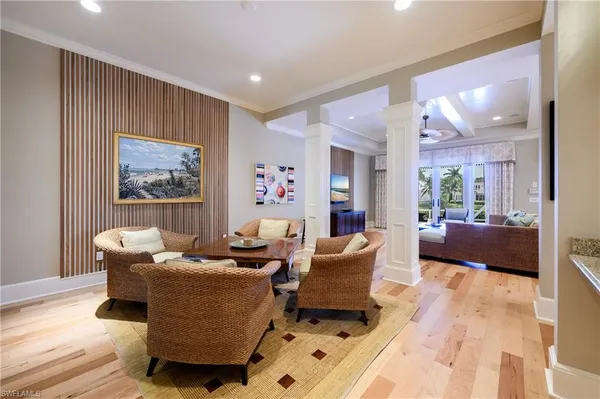 $7,995,000 | 725 West Lake Drive, Naples, FL 34102