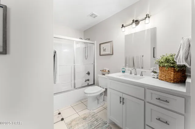 $525,000 | 2904 Country Club Drive, Lynn Haven, FL 32444