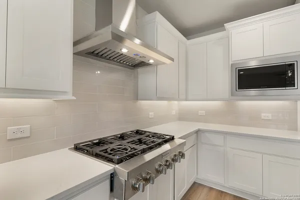 $409,849 | 948 Nolte Bend, Seguin, TX 78155