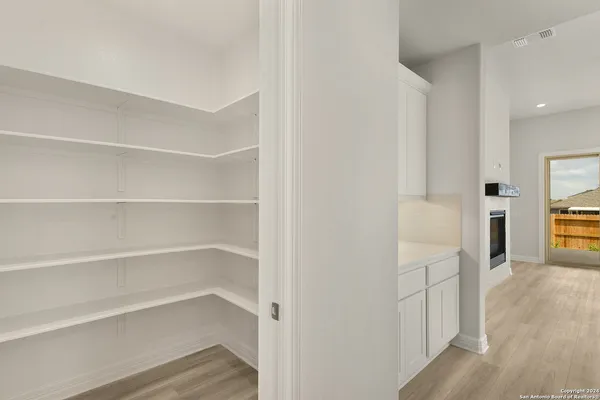 $409,849 | 948 Nolte Bend, Seguin, TX 78155