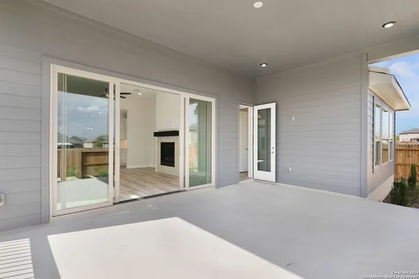 $409,849 | 948 Nolte Bend, Seguin, TX 78155