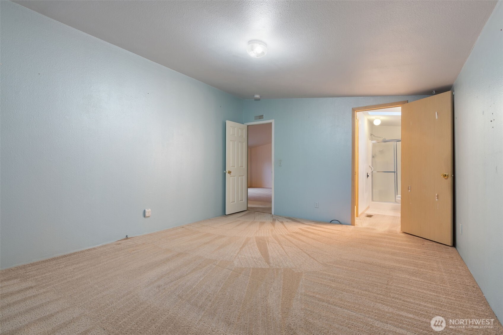 1101 South Scheuber Road, Unit 18 Centralia, WA 98531 - Photo 15 of 28 a view of an empty room