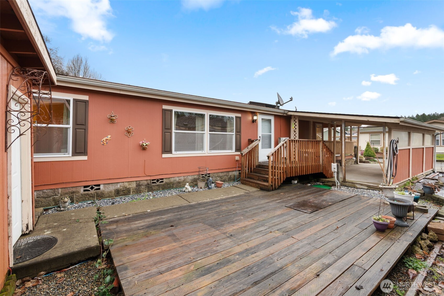 1101 South Scheuber Road, Unit 18 Centralia, WA 98531 - Photo 21 of 28 a view of a house with wooden floor and roof with windows