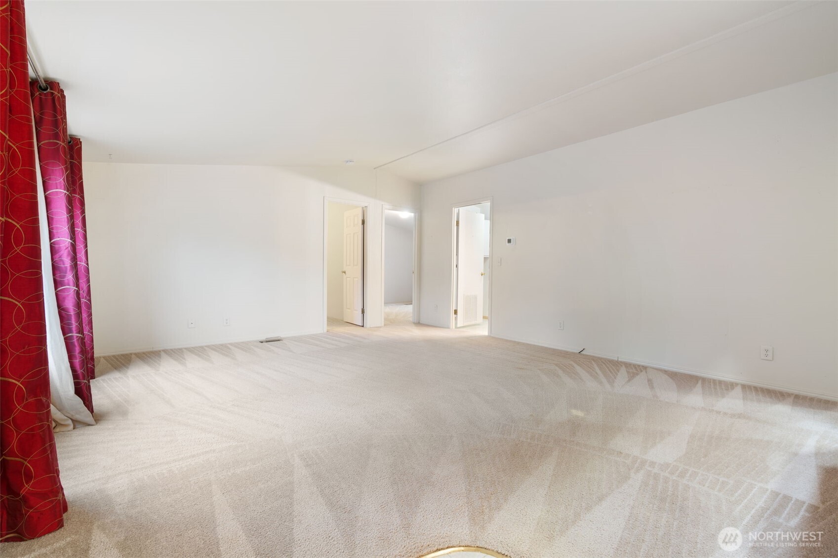 1101 South Scheuber Road, Unit 18 Centralia, WA 98531 - Photo 5 of 28 a view of an empty room