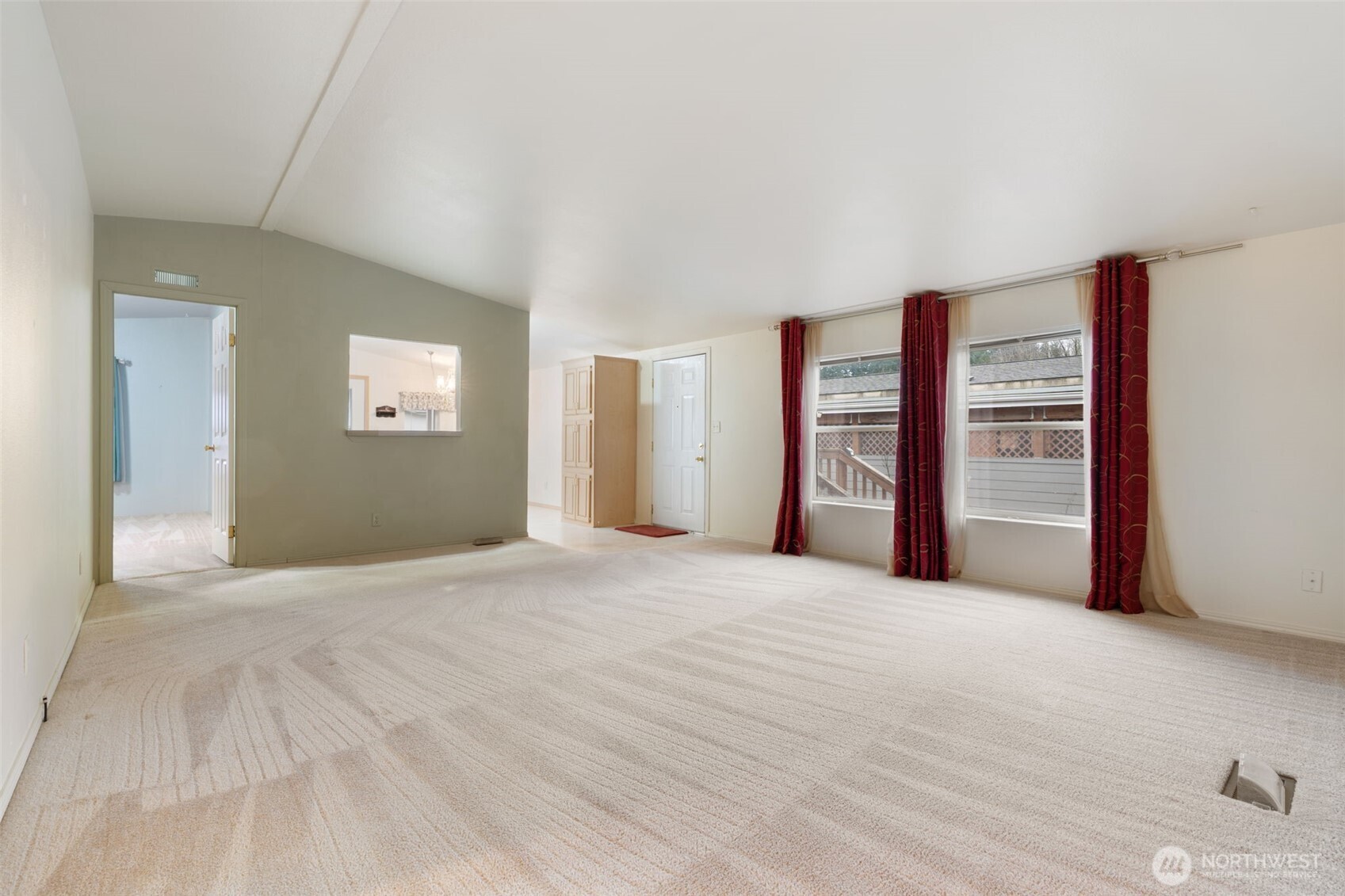 1101 South Scheuber Road, Unit 18 Centralia, WA 98531 - Photo 6 of 28 a view of an empty room with a window