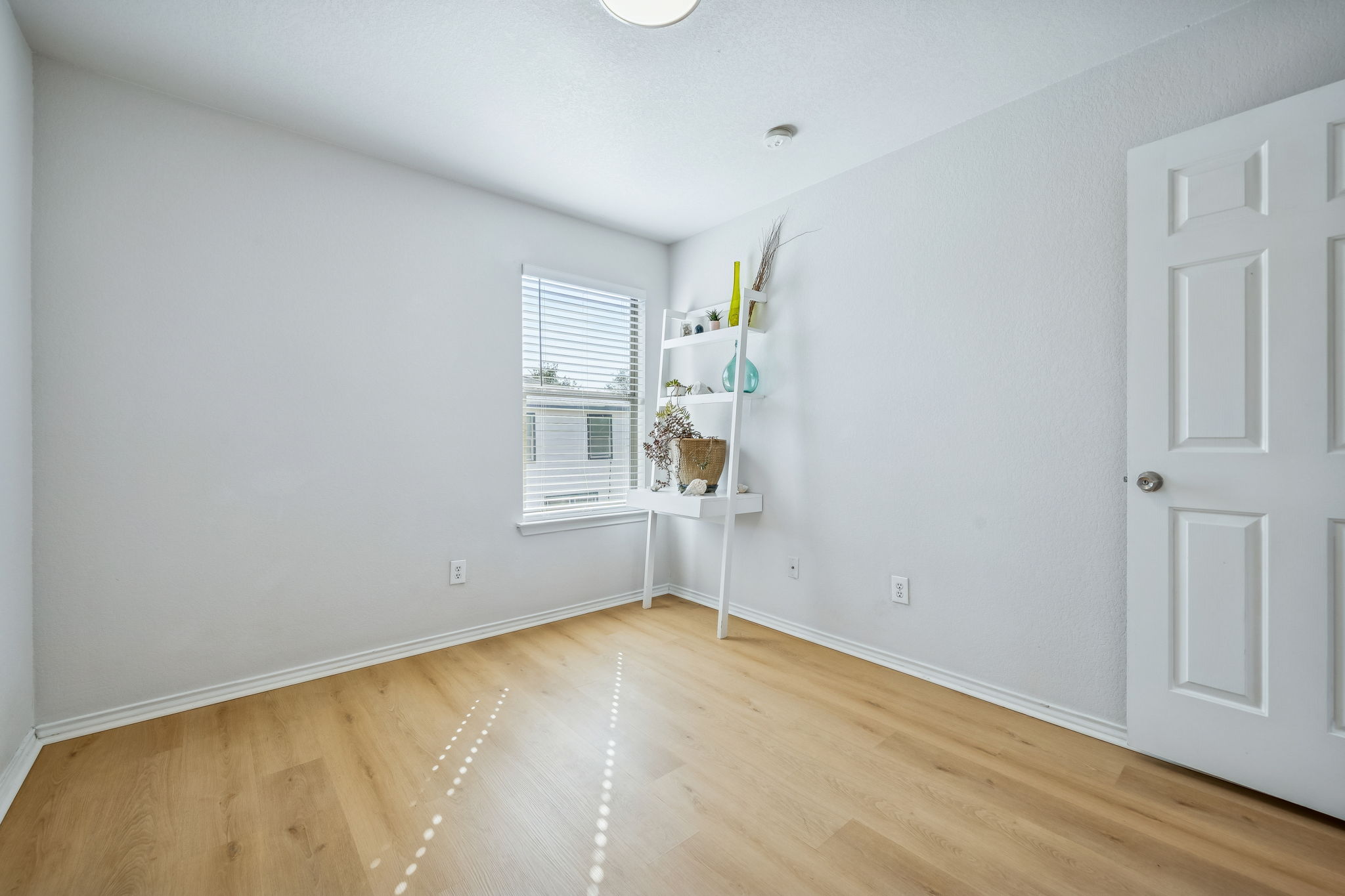 8609 Quinton Cove Austin, TX 78747 - Photo 16 of 40