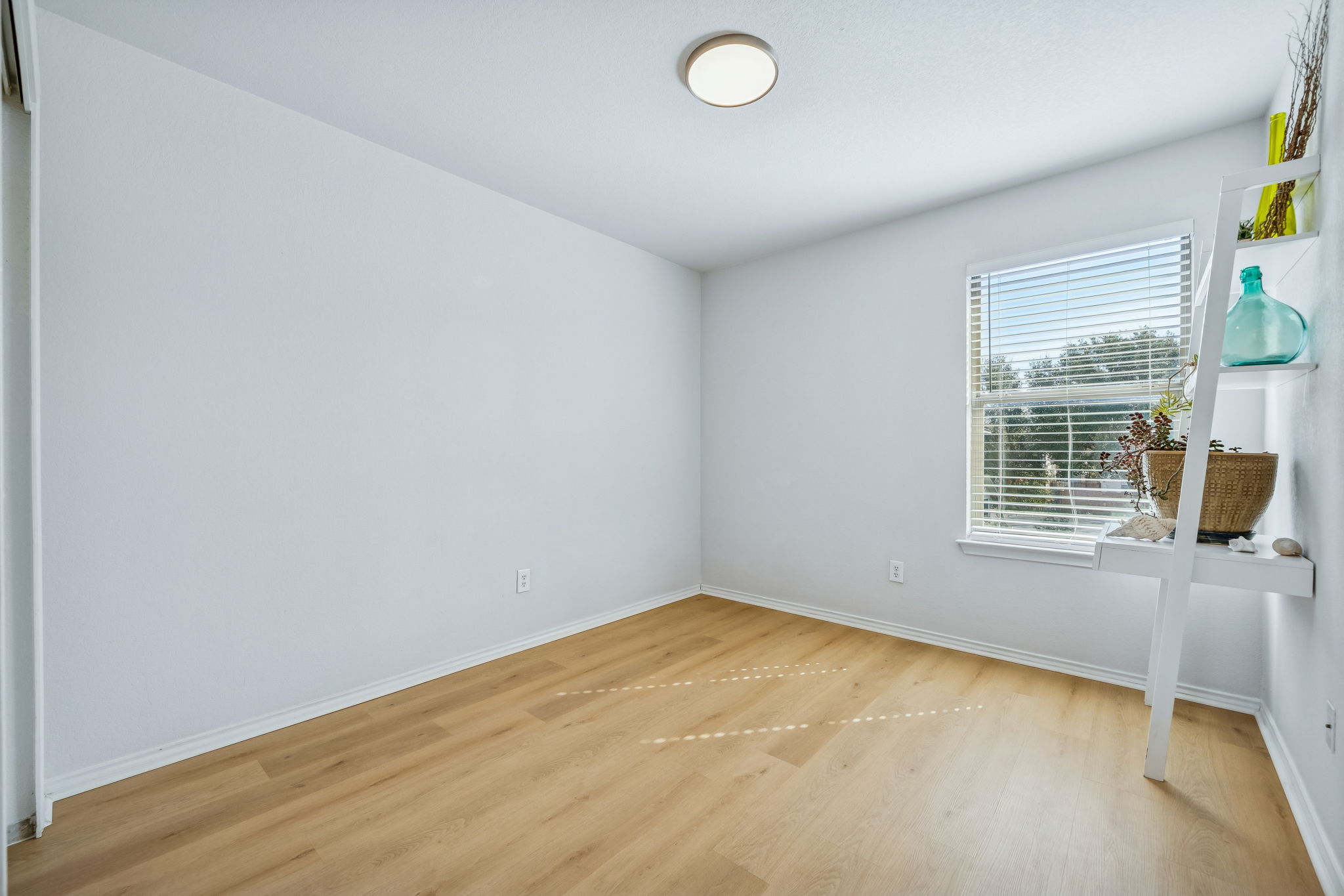 8609 Quinton Cove Austin, TX 78747 - Photo 17 of 40