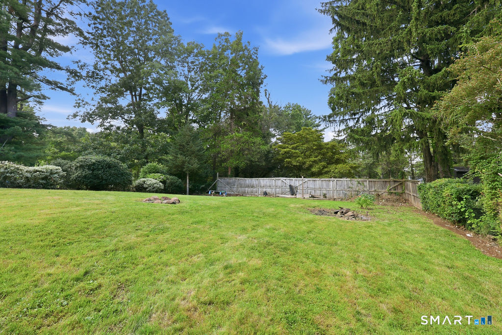 61 Robbins Road Berlin, CT 06037 - Photo 30 of 34 Gallery Image 30