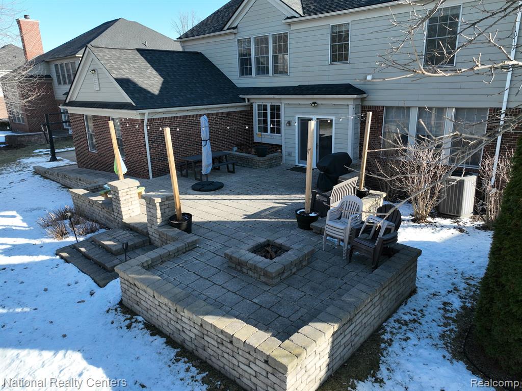 48537 Antique Road Canton, MI 48187 - Photo 5 of 44