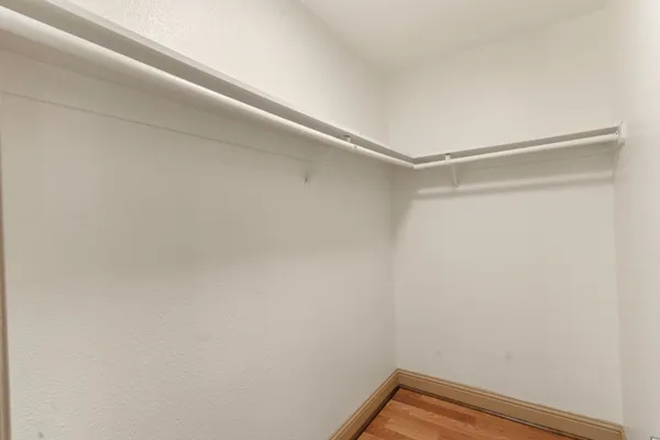 $419,000 | 555 West Ashcroft Avenue, Clovis, CA 93612