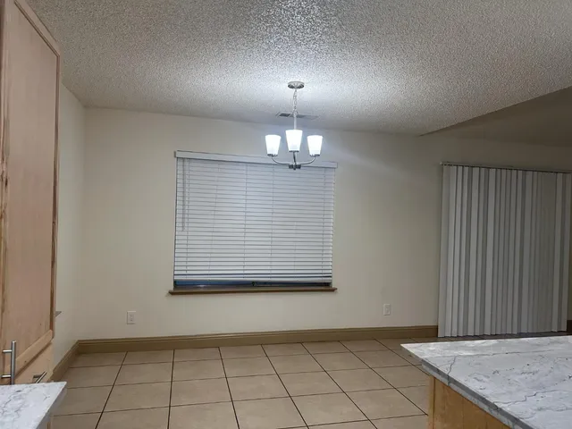 $450,000 | 555 West Ashcroft Avenue, Clovis, CA 93612