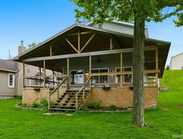6685 East Harrold Road, Churubusco, IN 46723