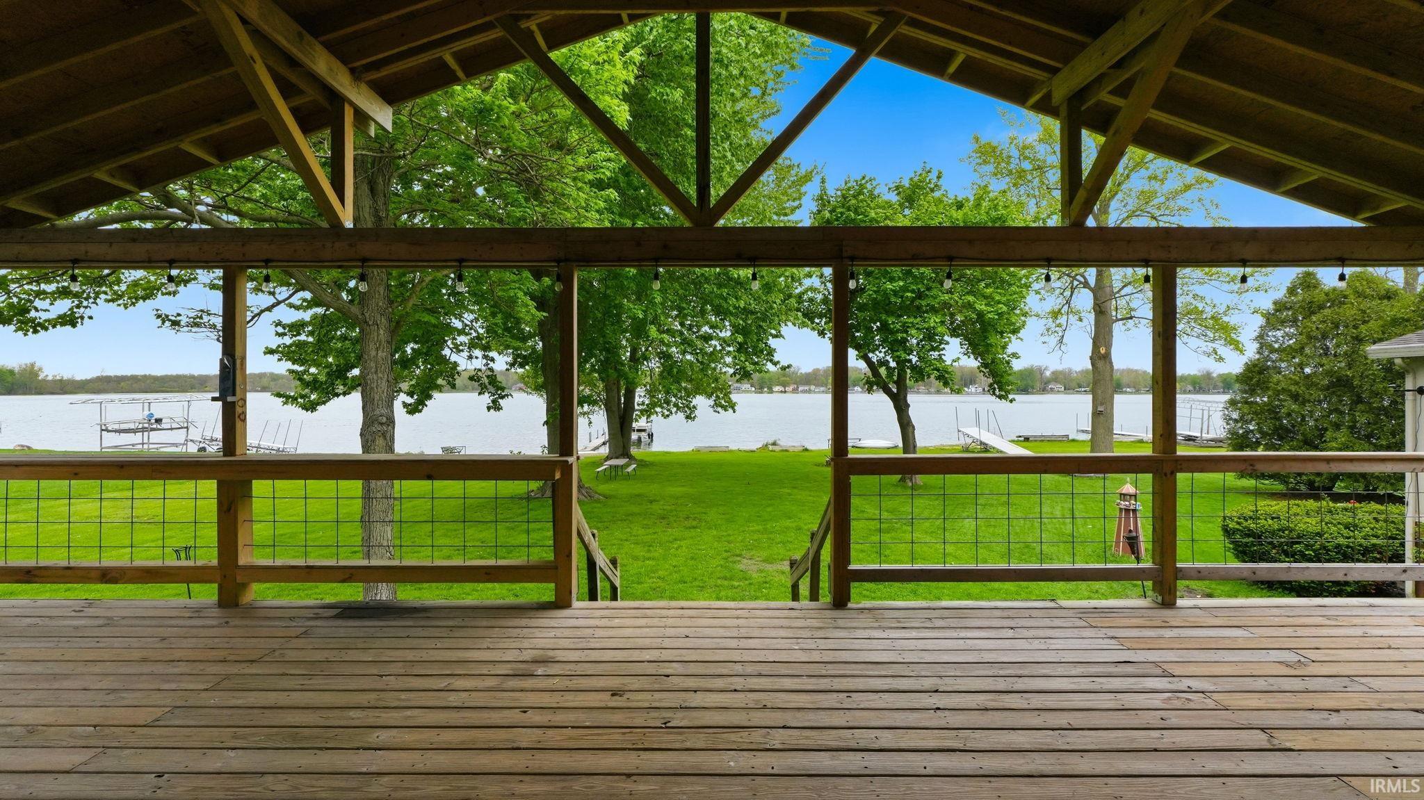 6685 East Harrold Road Churubusco, IN 46723 - Photo 4 of 36
