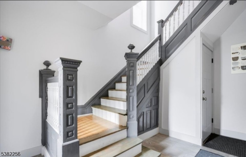 53 2nd Avenue, Unit 2 Newark, NJ 07104 - Photo 2 of 7 a view of entryway