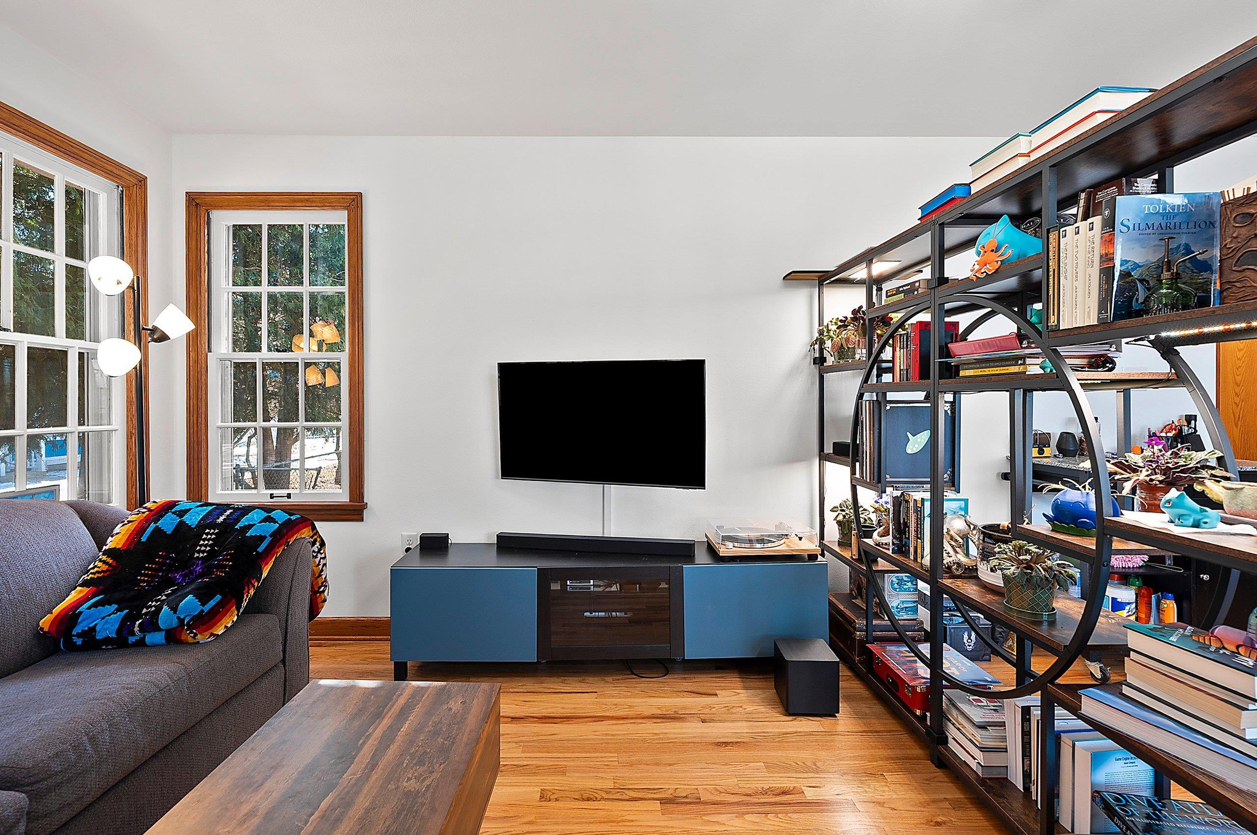 2141 Riverside Avenue Marinette, WI 54143 - Photo 19 of 59