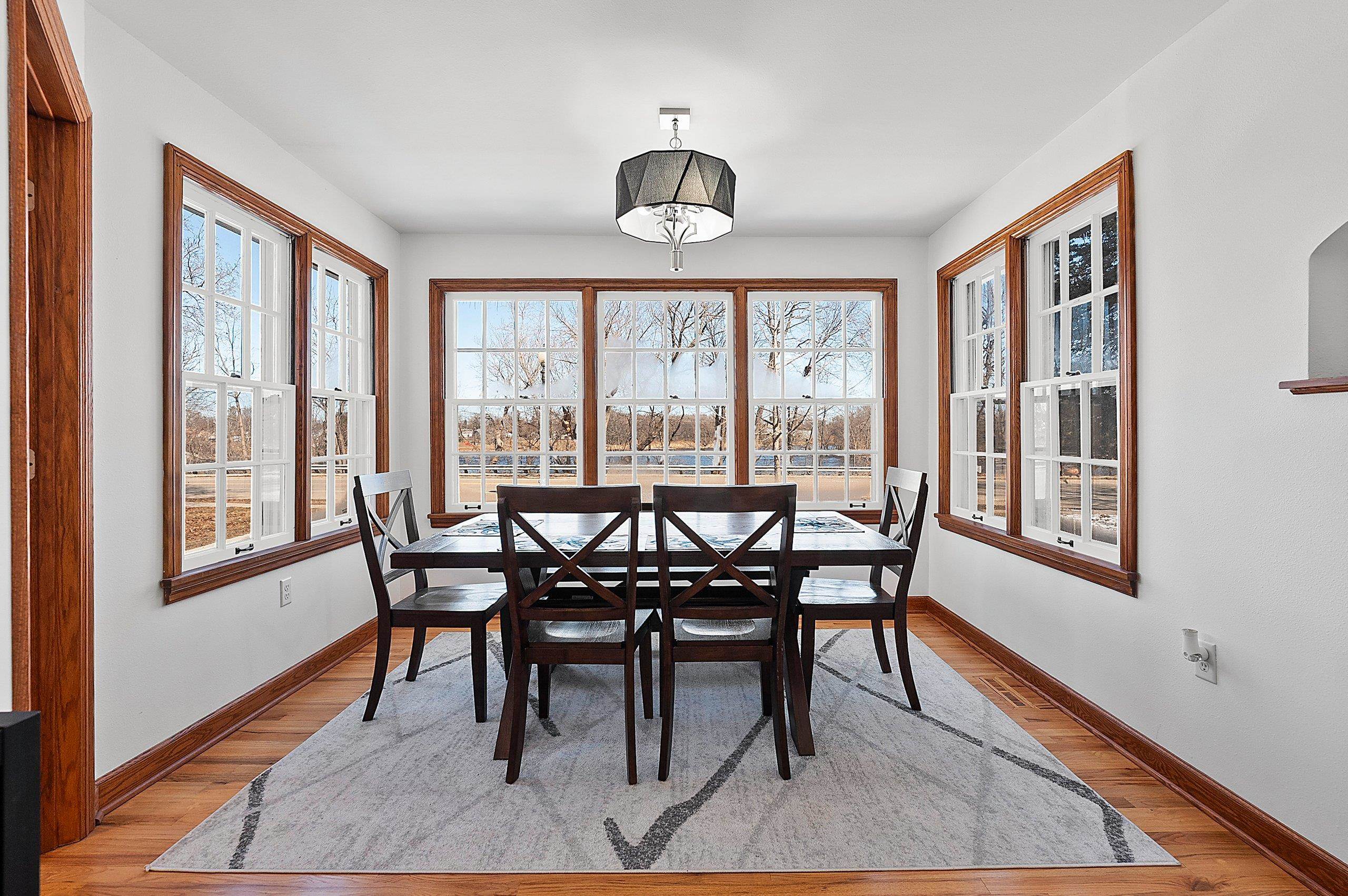 2141 Riverside Avenue Marinette, WI 54143 - Photo 23 of 59