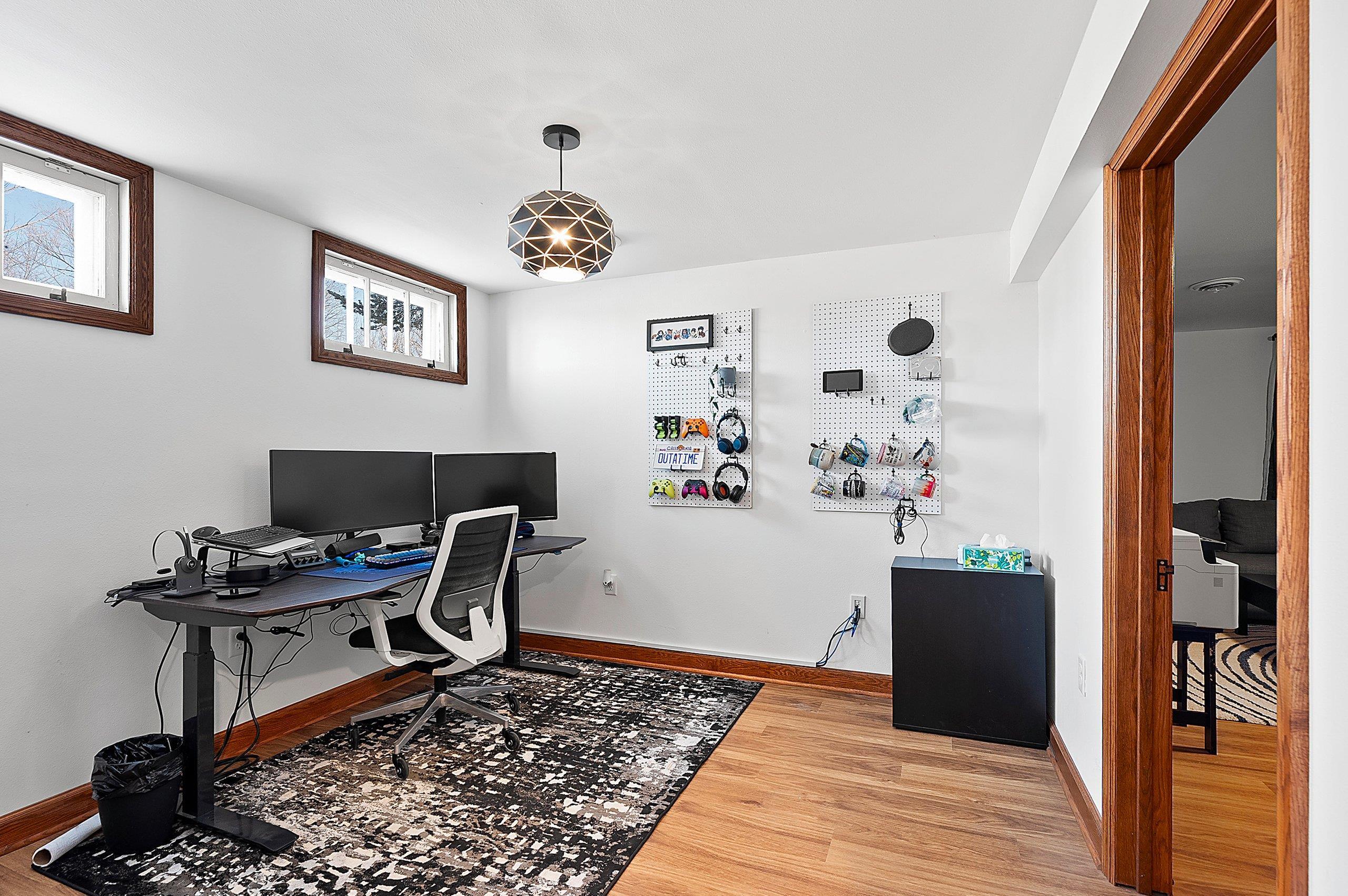 2141 Riverside Avenue Marinette, WI 54143 - Photo 35 of 59