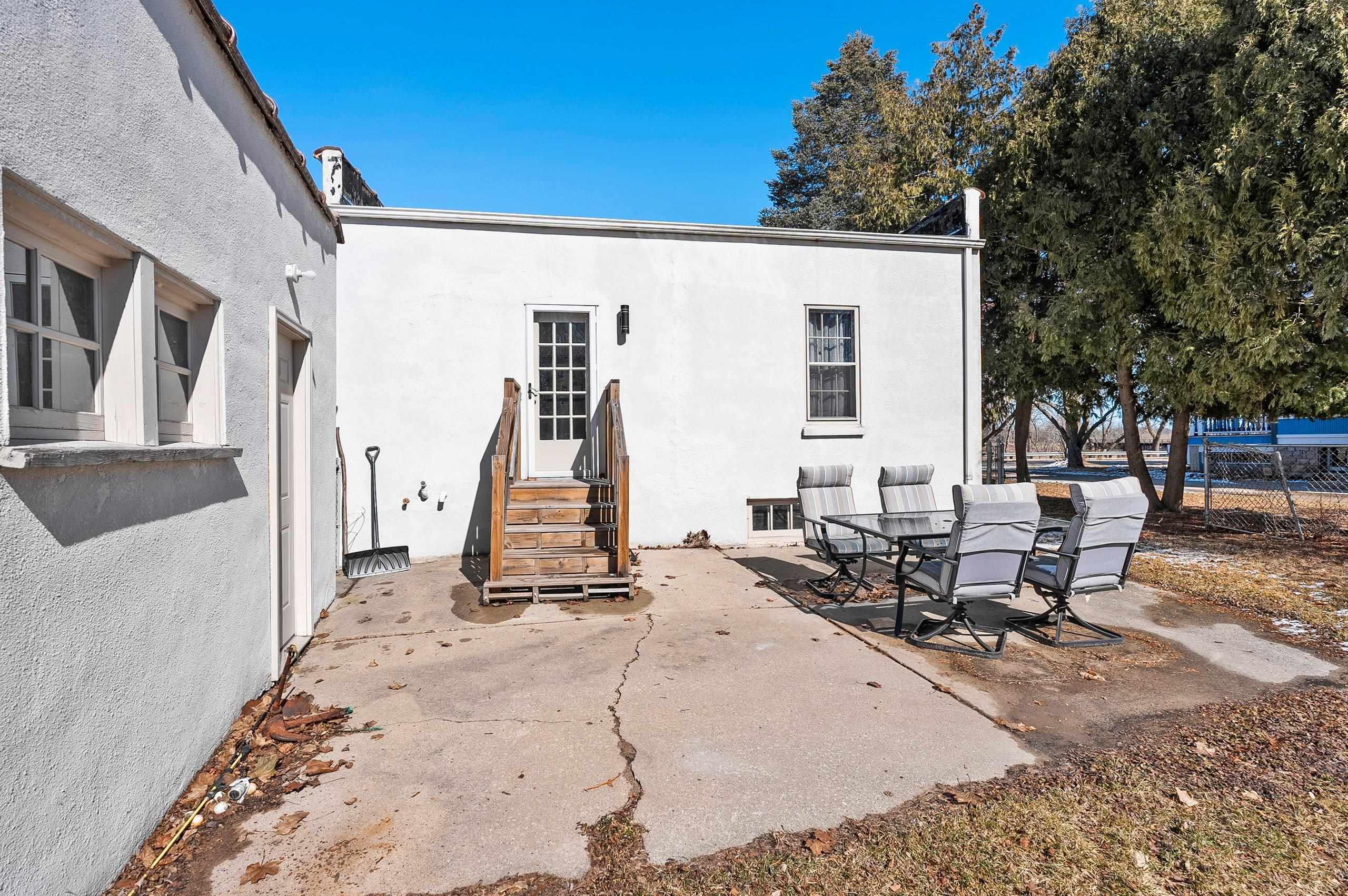 2141 Riverside Avenue Marinette, WI 54143 - Photo 49 of 59