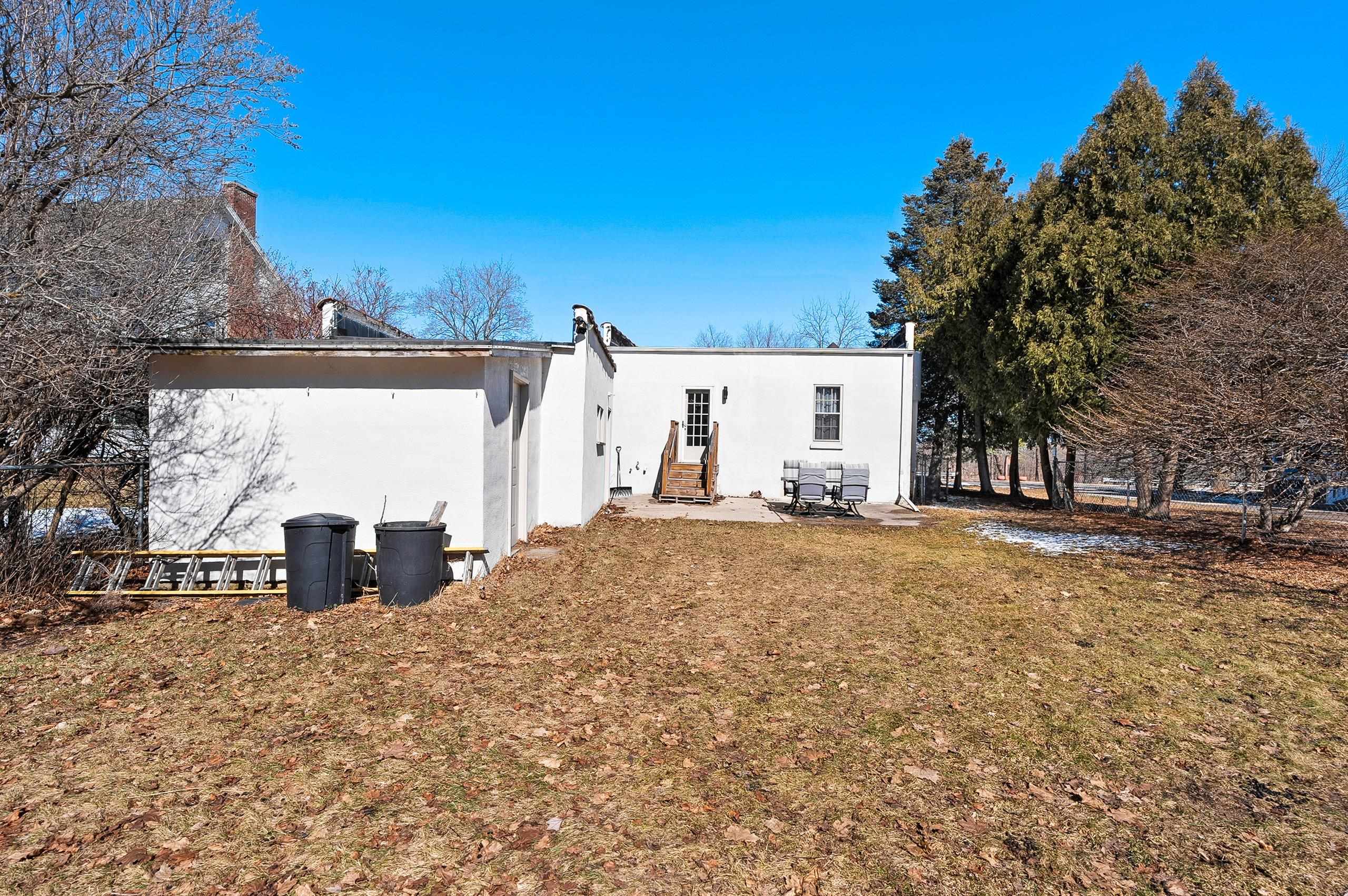 2141 Riverside Avenue Marinette, WI 54143 - Photo 52 of 59